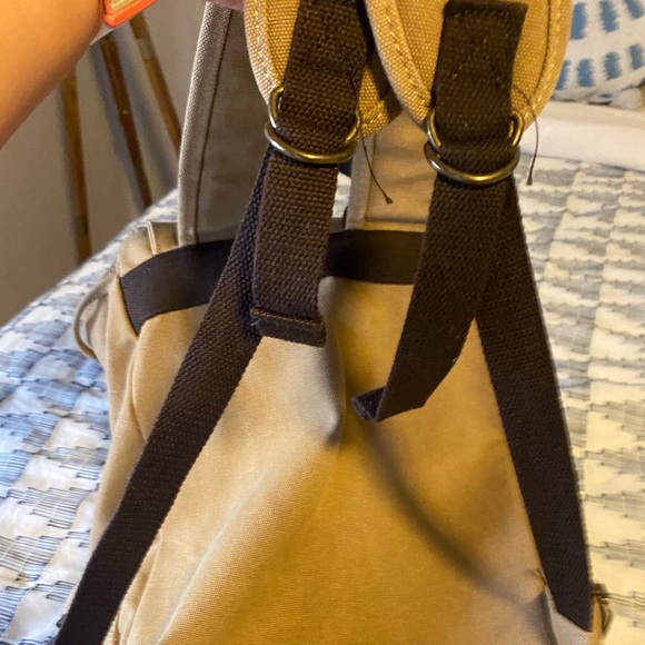 Vintage khaki canvas and pleather backpack - Picture 4 of 8